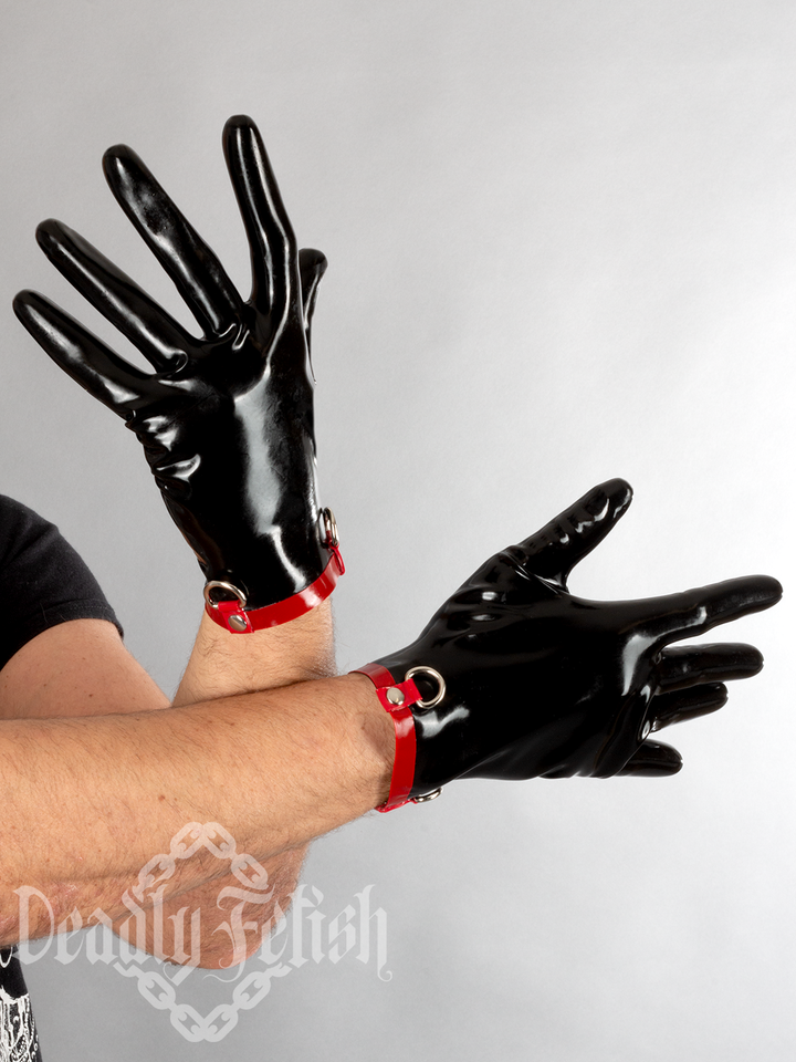 Deadly Fetish Latex: Gloves With D-Rings