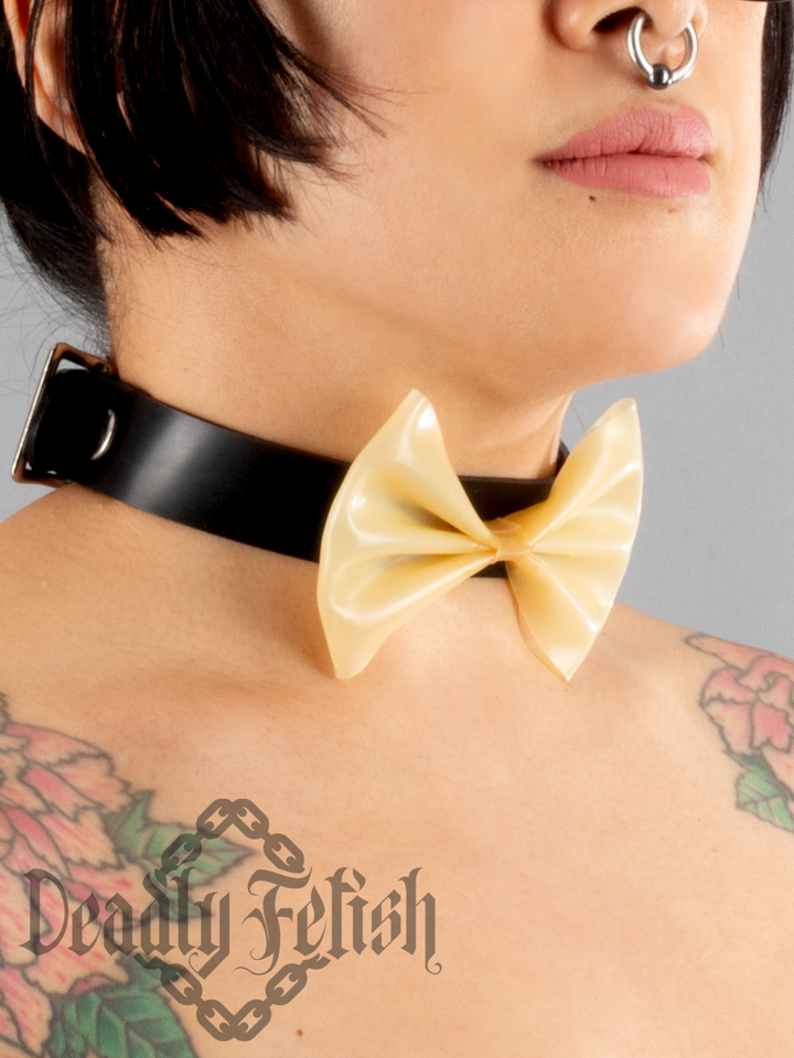 Deadly Fetish Latex: Basic Bow Choker