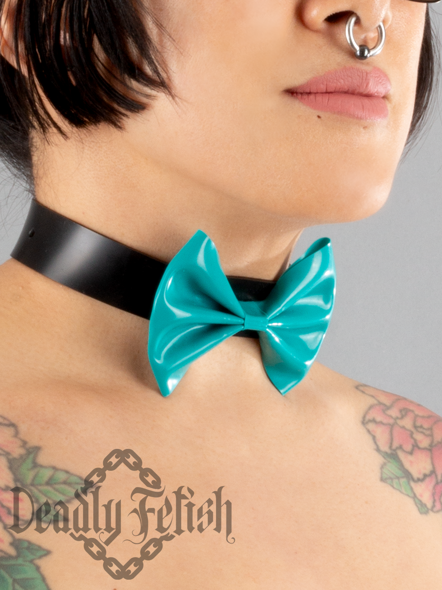 Deadly Fetish Latex: Basic Bow Choker