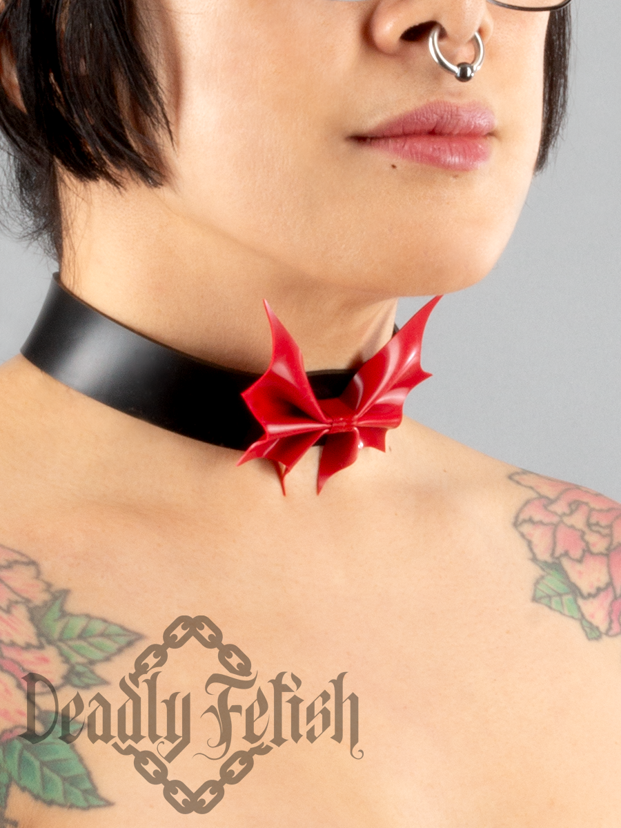 Deadly Fetish Latex: Basic Bat Bow Choker